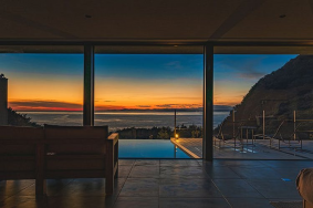 オフグリッドコテージ