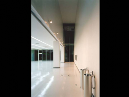 オイレス工業藤沢事業所厚生棟