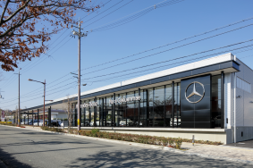 メルセデスベンツショールーム