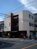 店舗付き二世帯住宅