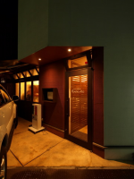 店舗付き二世帯住宅