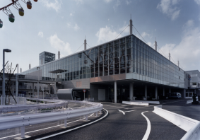 トヨタメガウェブ（自動車展示場）