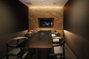 メルセデスベンツショールーム