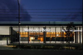 メルセデスベンツショールーム