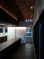 複合店舗（コンテナ建築）